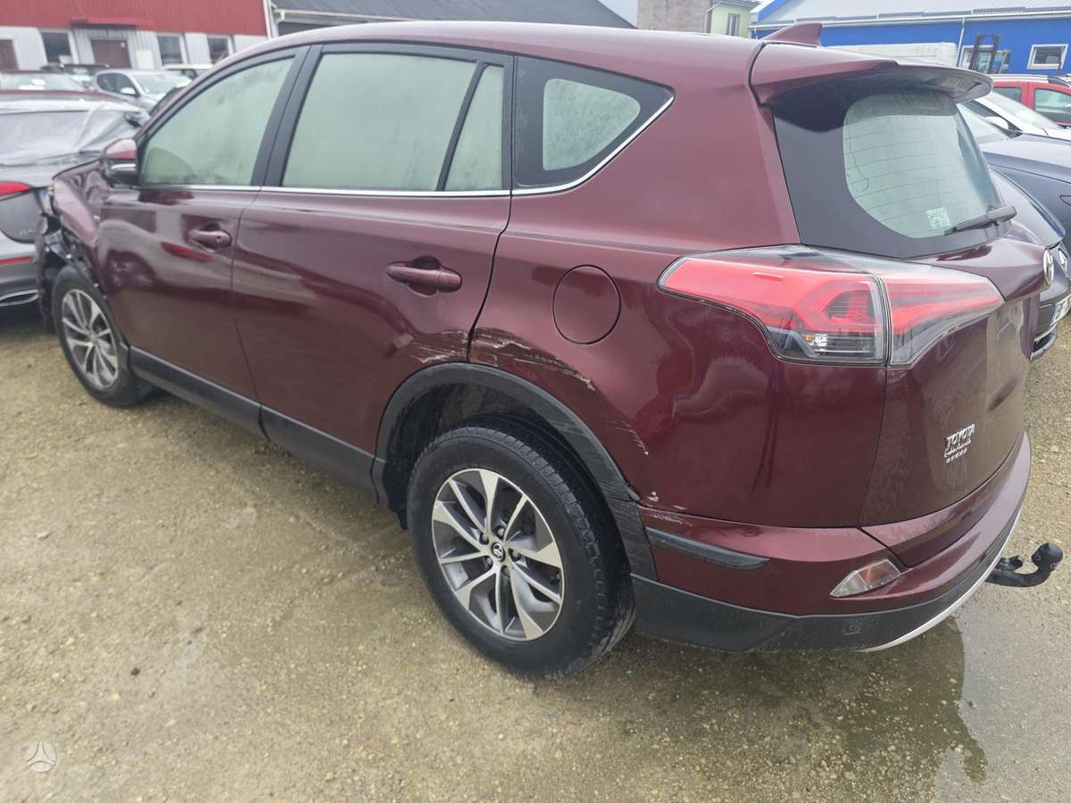 Toyota RAV4 - 3