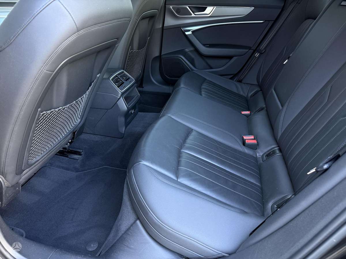 Audi A6, 2.0 l., Седан