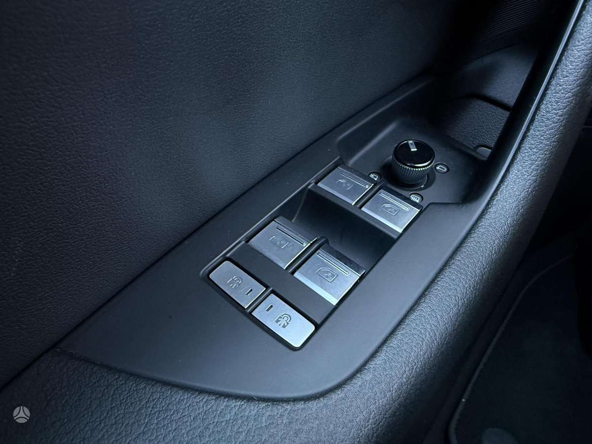 Audi A6, 2.0 l., Седан