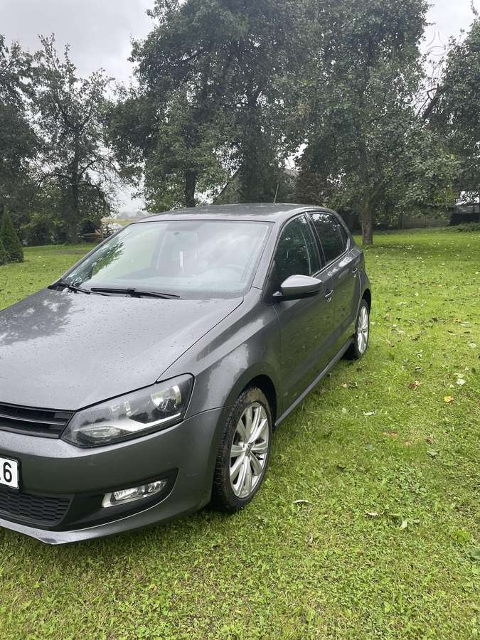 Volkswagen Polo - 1