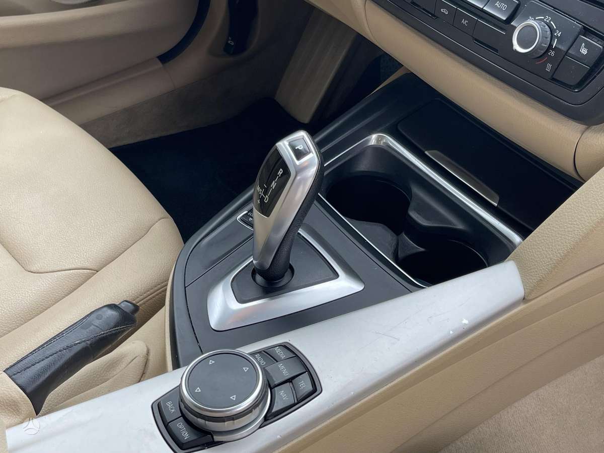 BMW 320, 2.0 l., Универсал