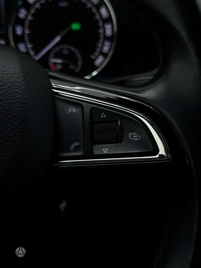 Skoda Superb, 1.6 l., Универсал