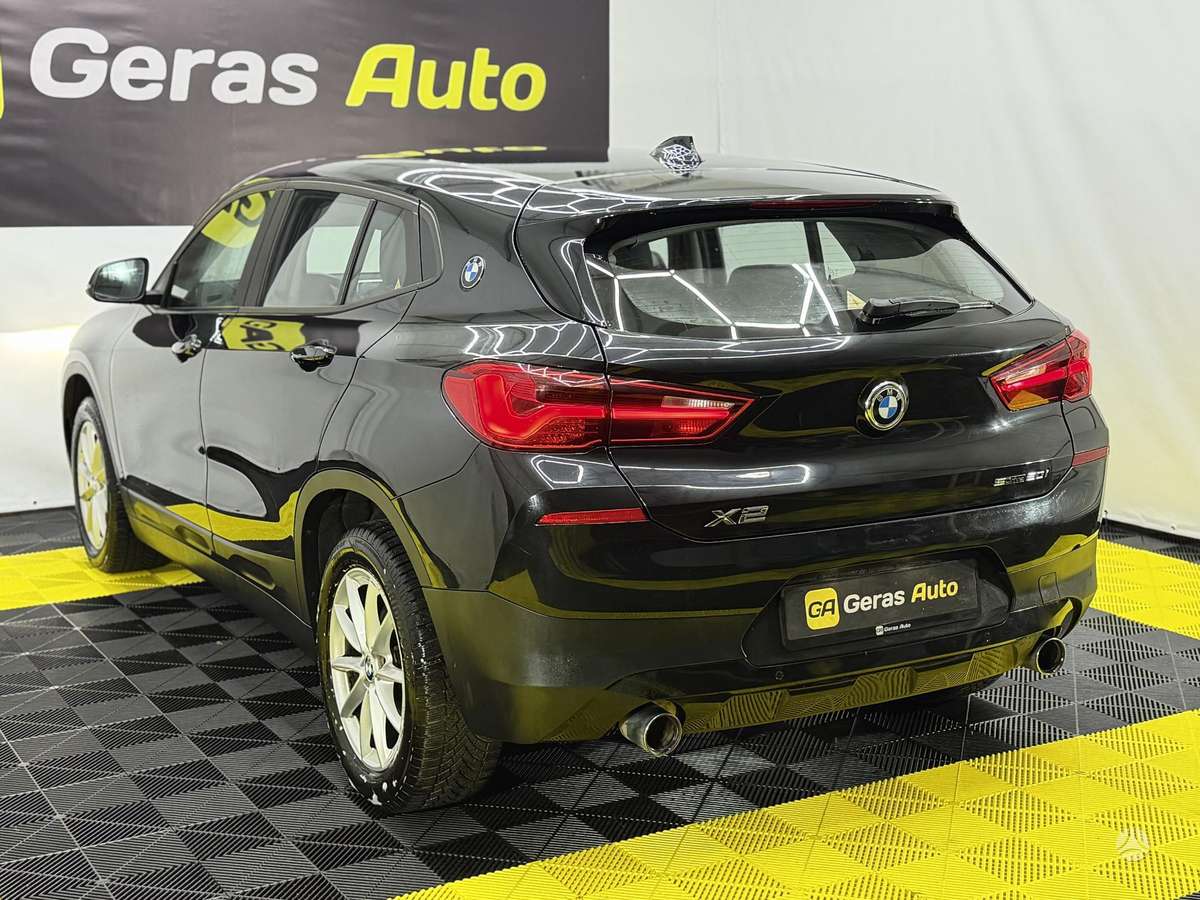 BMW X2, 2.0 l., off-road / crossover