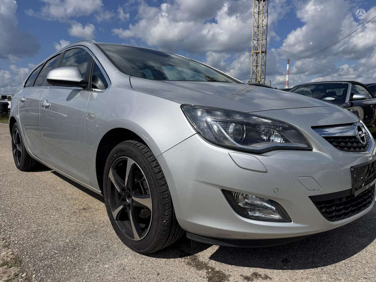 Opel Astra, 1.4 l., Универсал