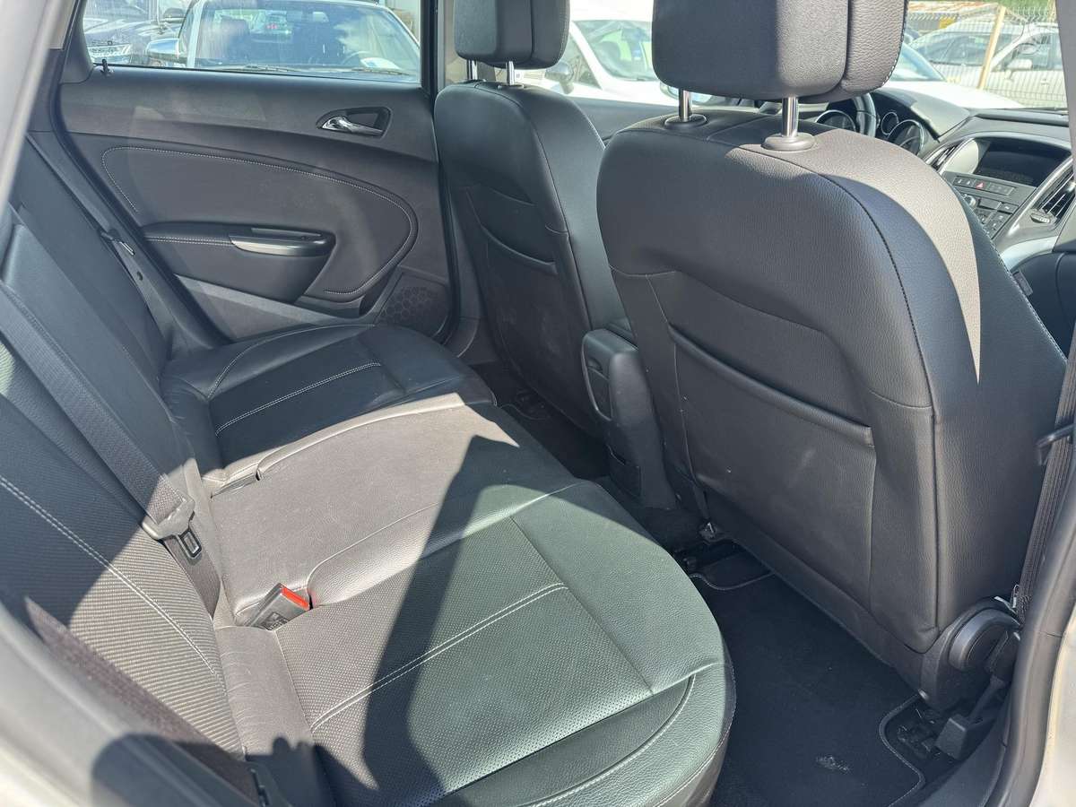 Opel Astra, 1.4 l., Универсал