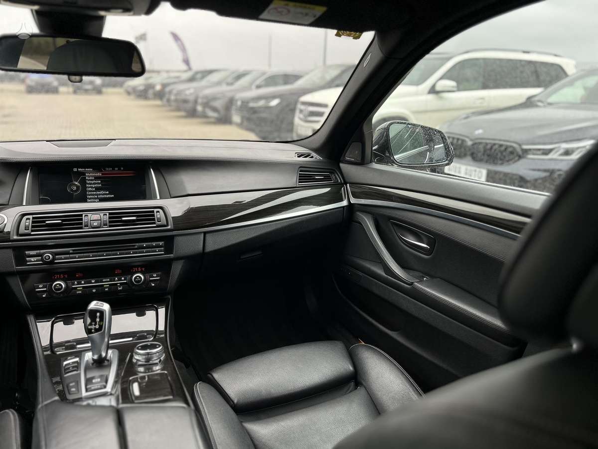 BMW 530, 3.0 l., Универсал