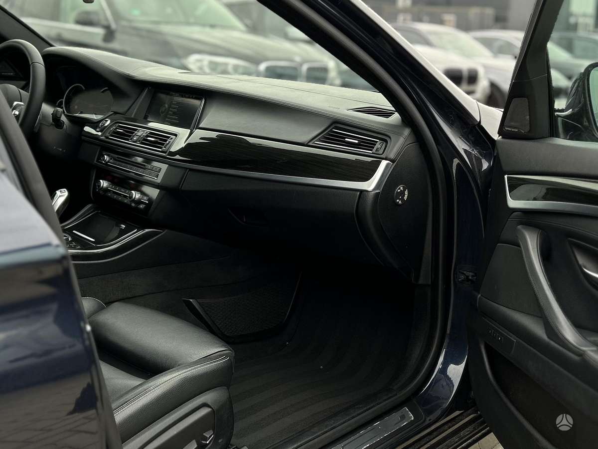 BMW 530, 3.0 l., Универсал