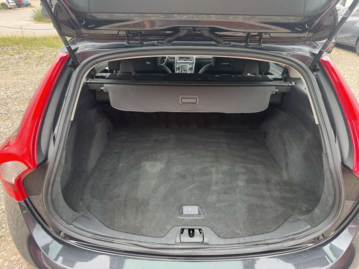 Volvo V60, 2.4 l., Универсал