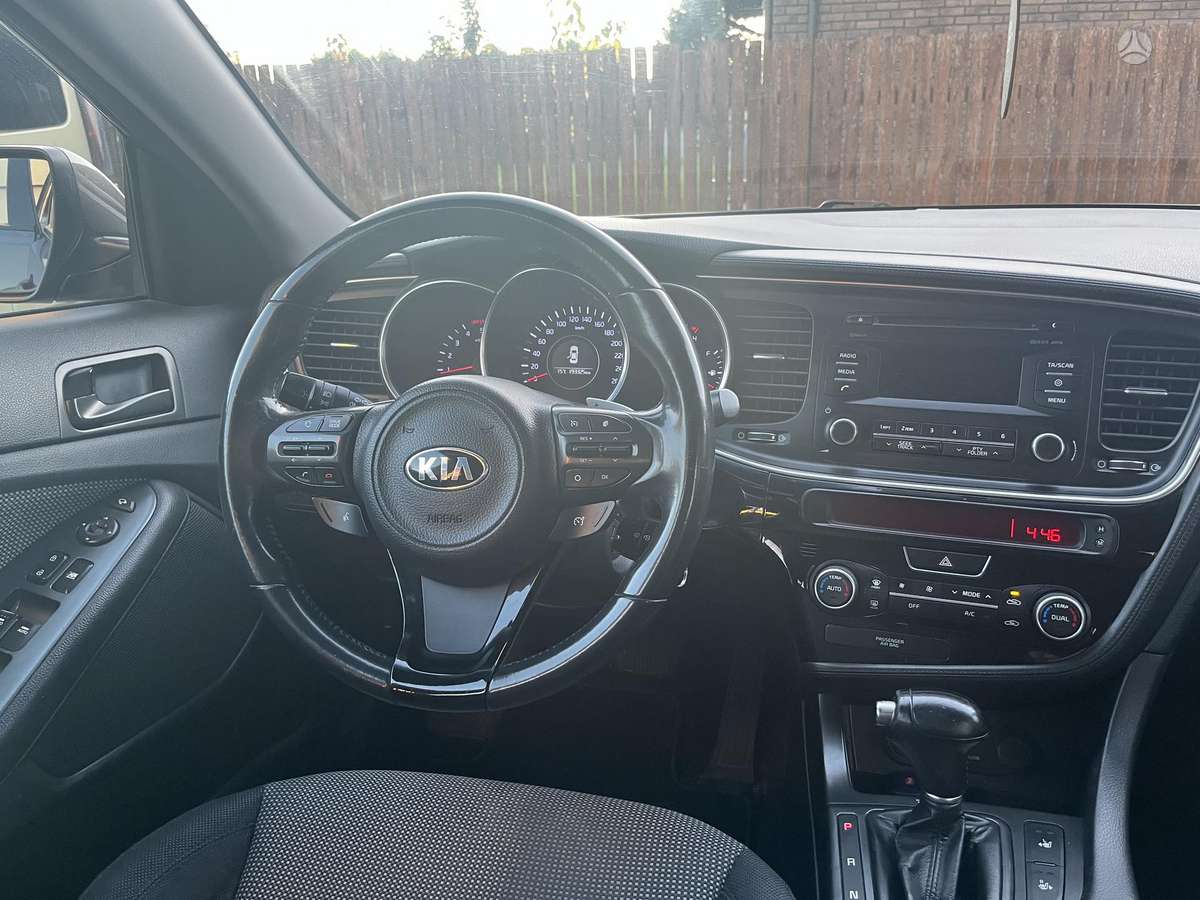 Kia Optima, 1.7 l., Седан