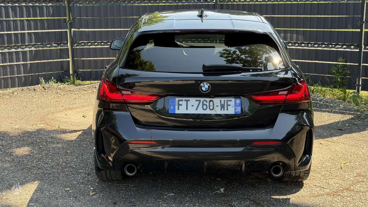 BMW 118, 2.0 l., hatchback