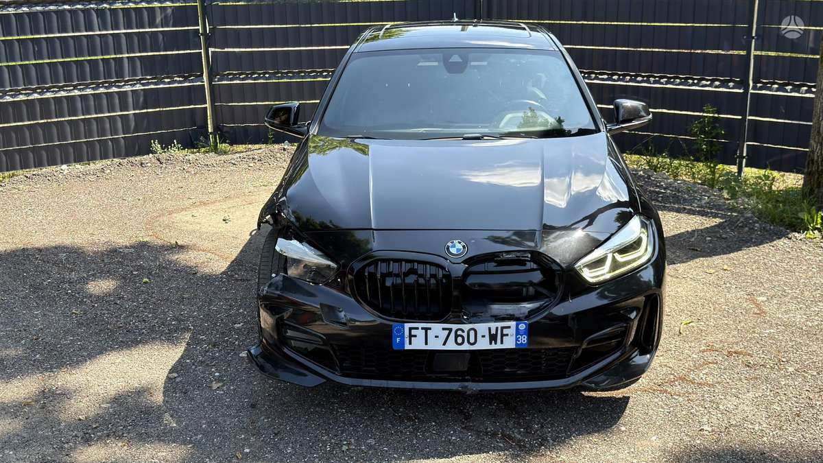 BMW 118, 2.0 l., hatchback