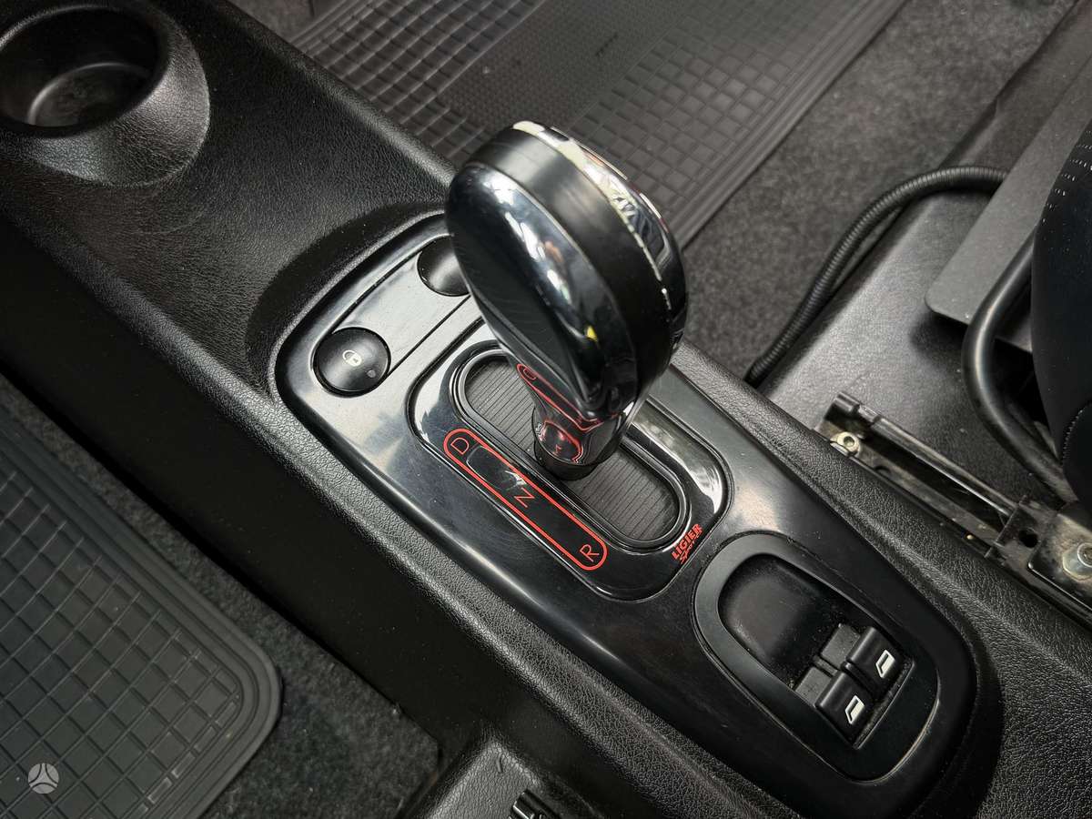 Ligier JS50, 0.5 l., Хэтчбек