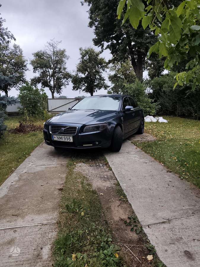 Volvo S80 - 2