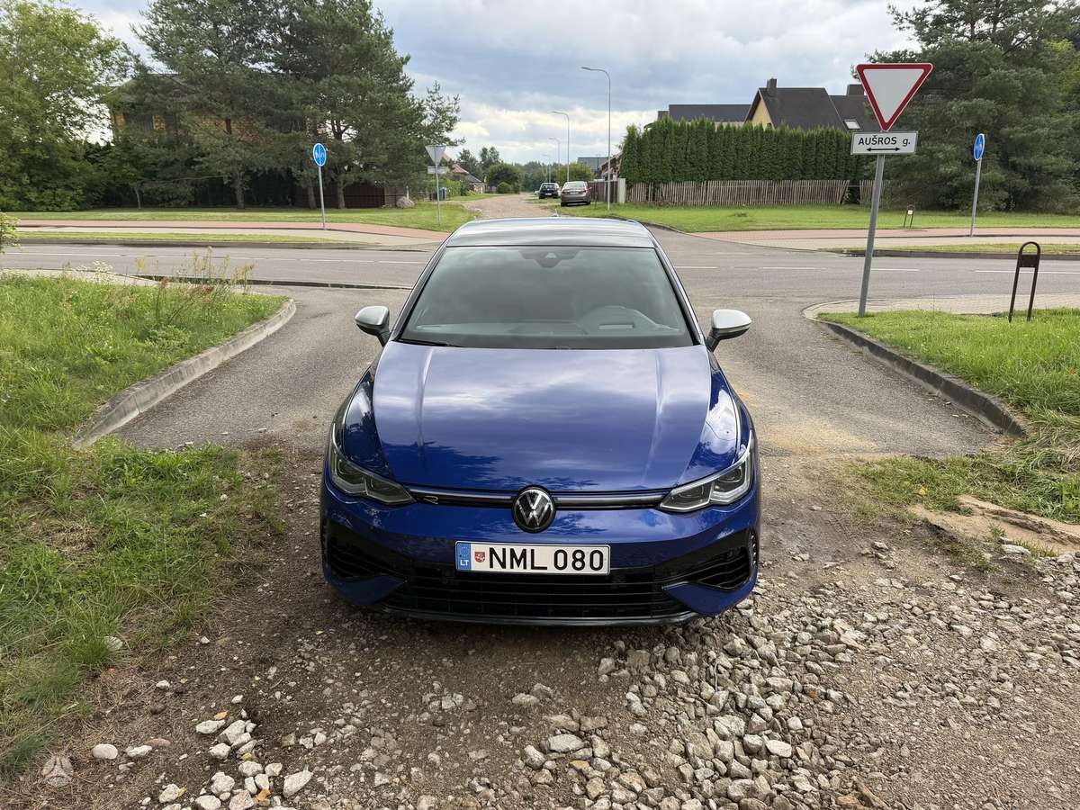 Volkswagen Golf - 3