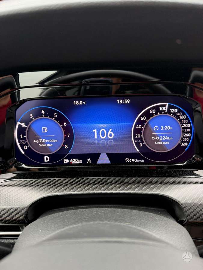 Volkswagen Golf - 10