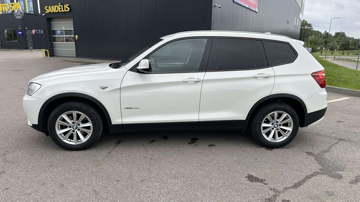 BMW X3, 2.0 l., Внедорожник / Кроссовер