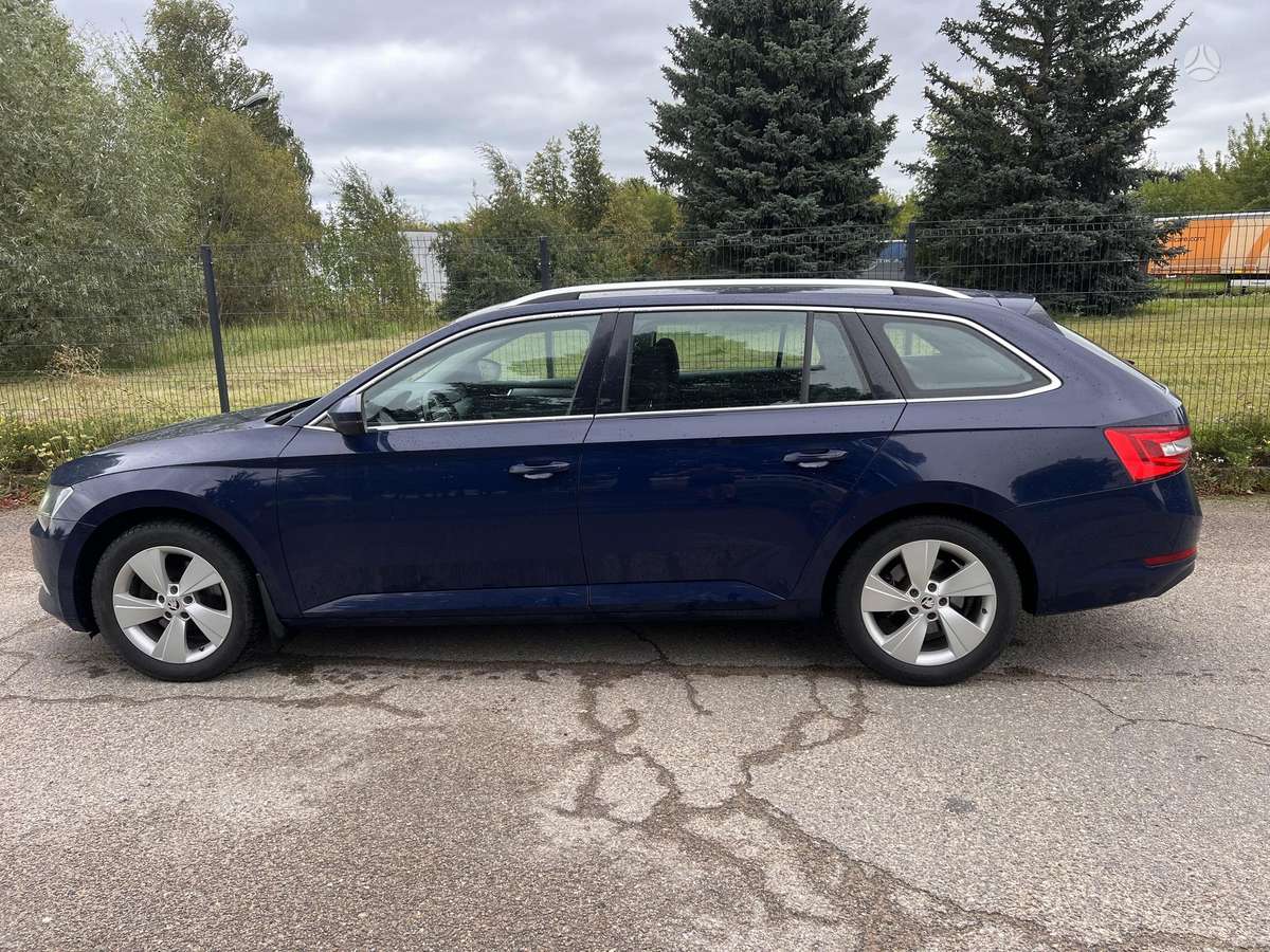 Skoda Superb, 2.0 l., wagon