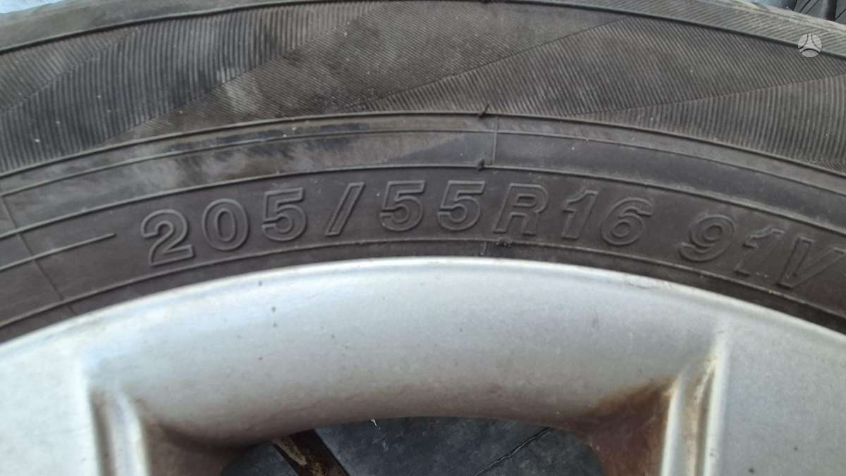 Seat Altea, lengvojo lydinio, R16