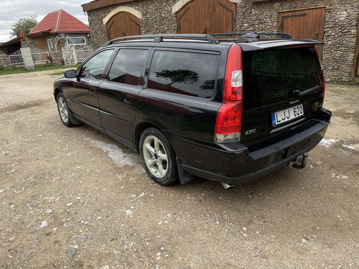 Volvo V70, 2.4 l., wagon