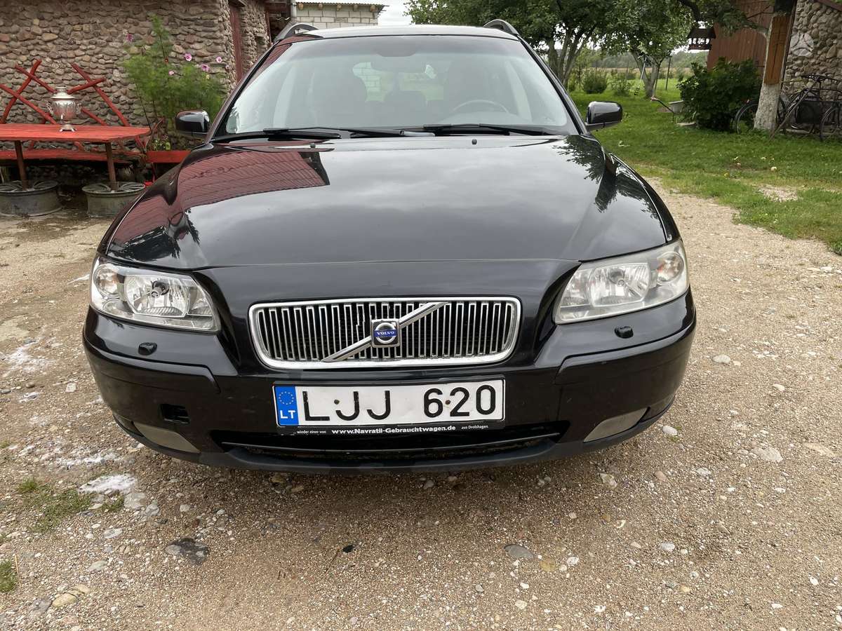 Volvo V70, 2.4 l., wagon