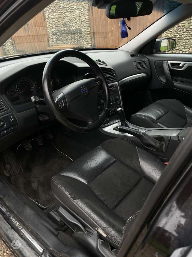 Volvo V70, 2.4 l., wagon