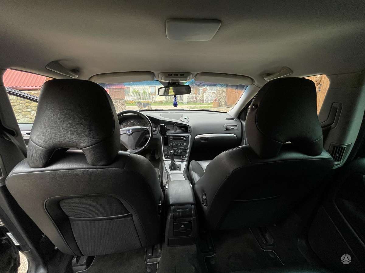 Volvo V70, 2.4 l., wagon