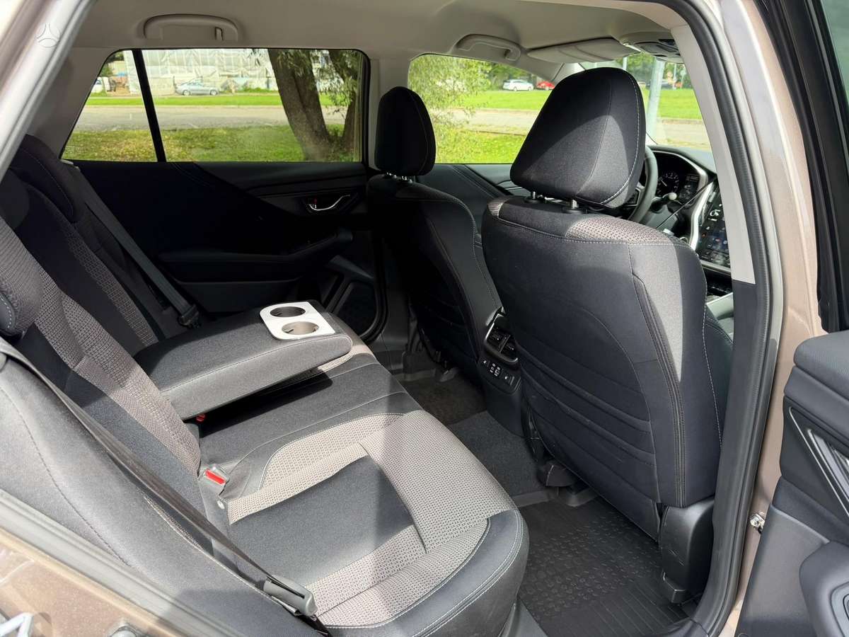 Subaru Outback, 2.5 l., universalas