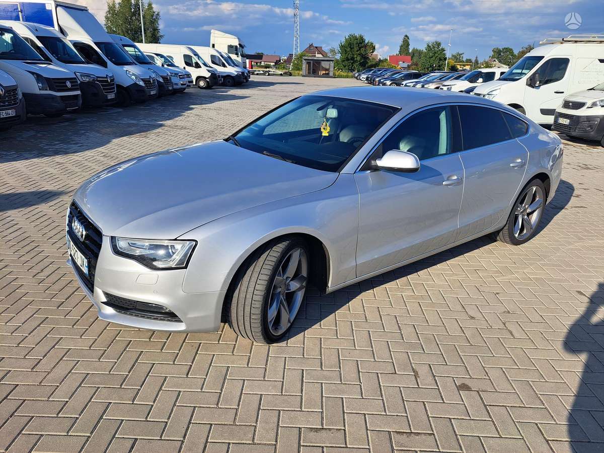 Audi A5, 2.0 l., Седан