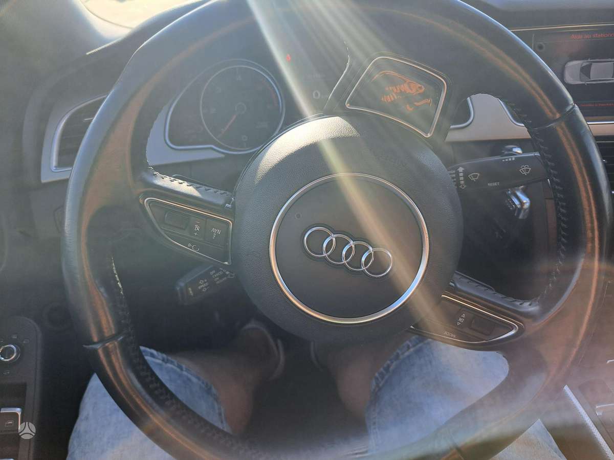 Audi A5, 2.0 l., Седан