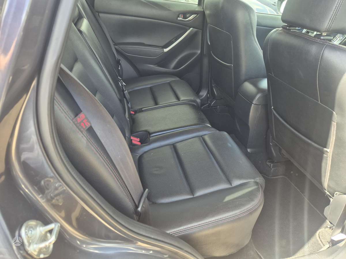 Mazda CX-5, 2.2 l., Внедорожник / Кроссовер