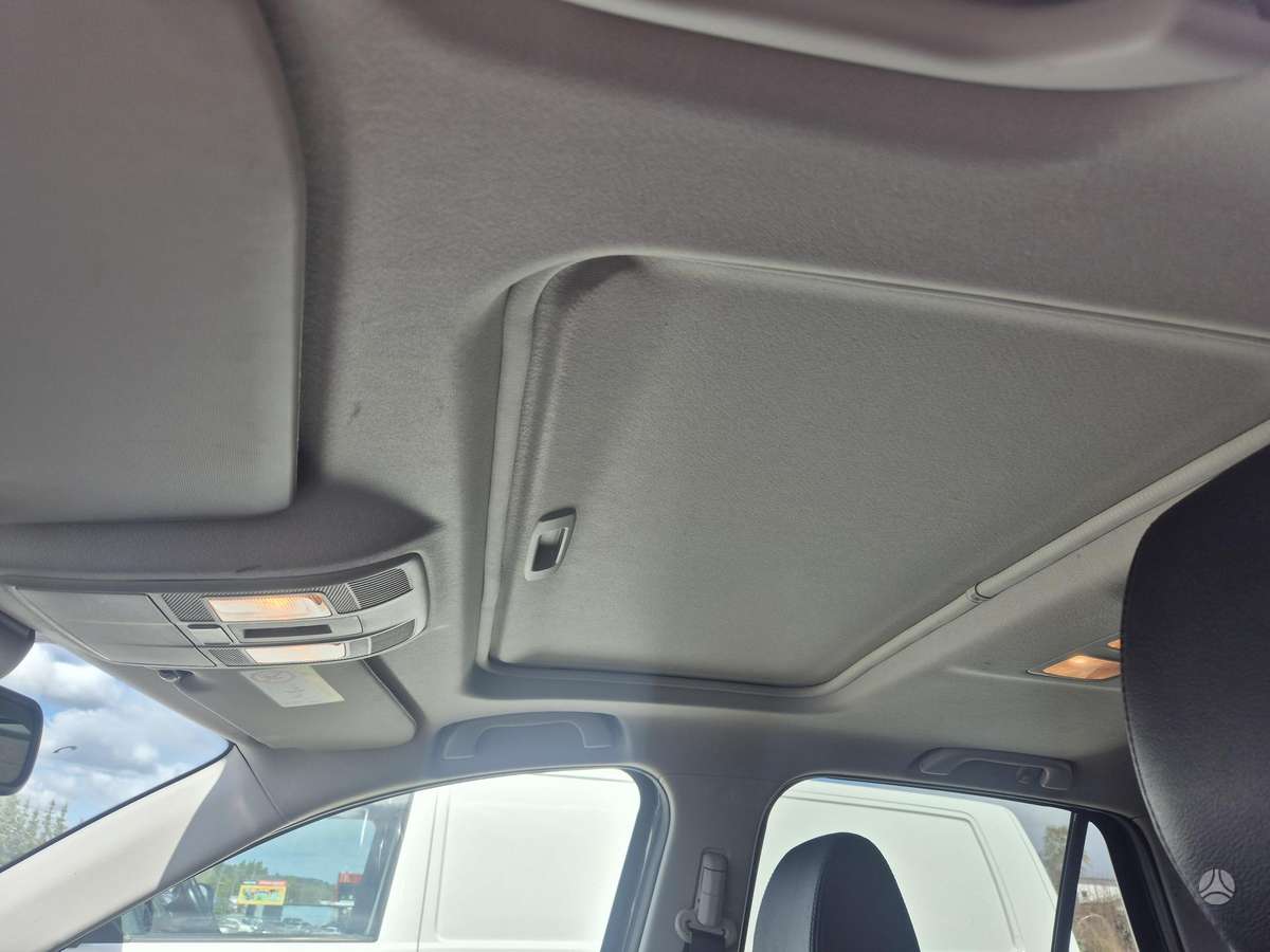 Mazda CX-5, 2.2 l., off-road / crossover