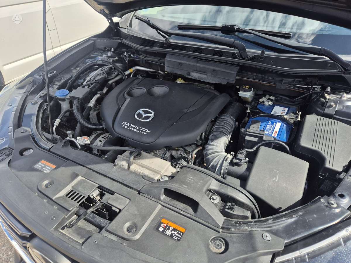 Mazda CX-5, 2.2 l., Внедорожник / Кроссовер