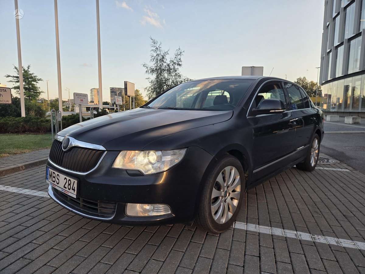 Skoda Superb, 2.0 l., Хэтчбек