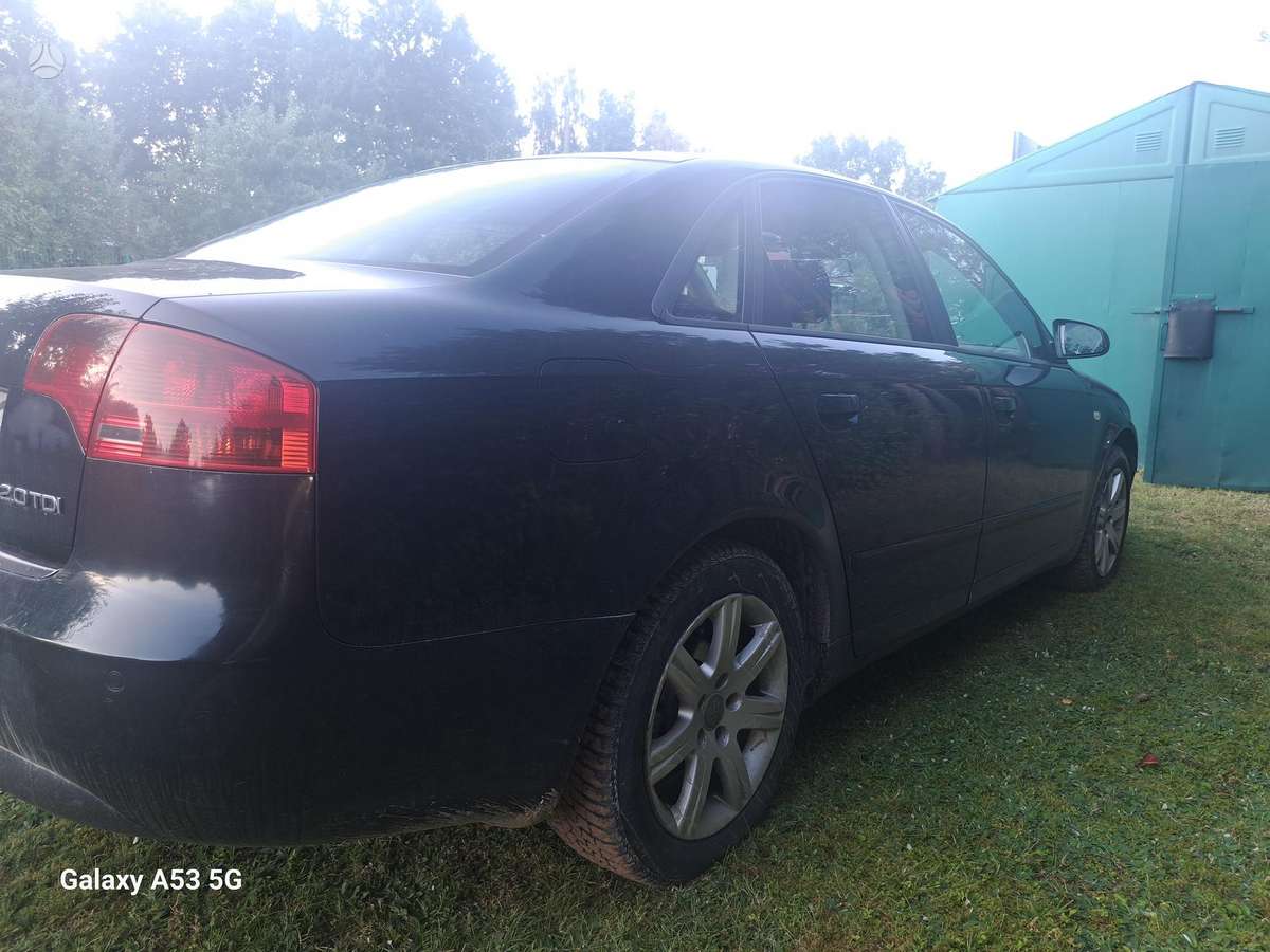 Audi A4, 2.0 l., Седан