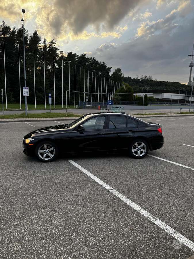 BMW 328, 2.0 l., Седан