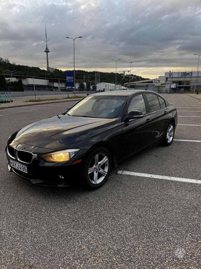 BMW 328, 2.0 l., Седан