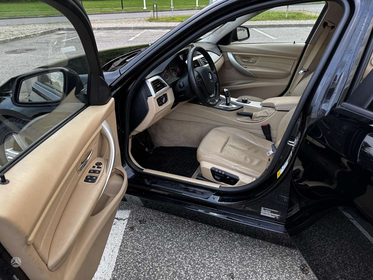 BMW 328, 2.0 l., Седан