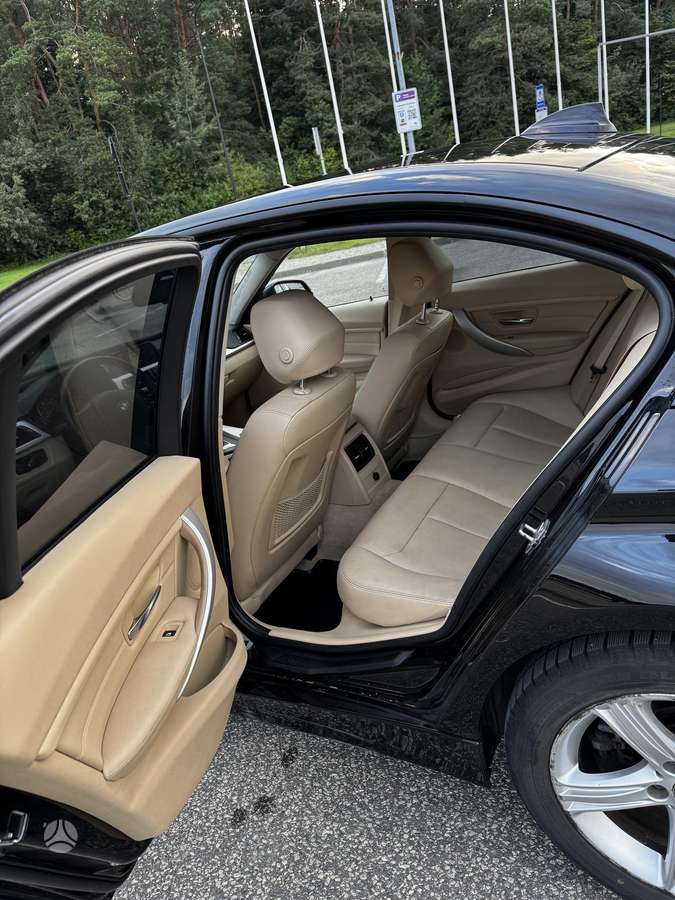 BMW 328, 2.0 l., Седан
