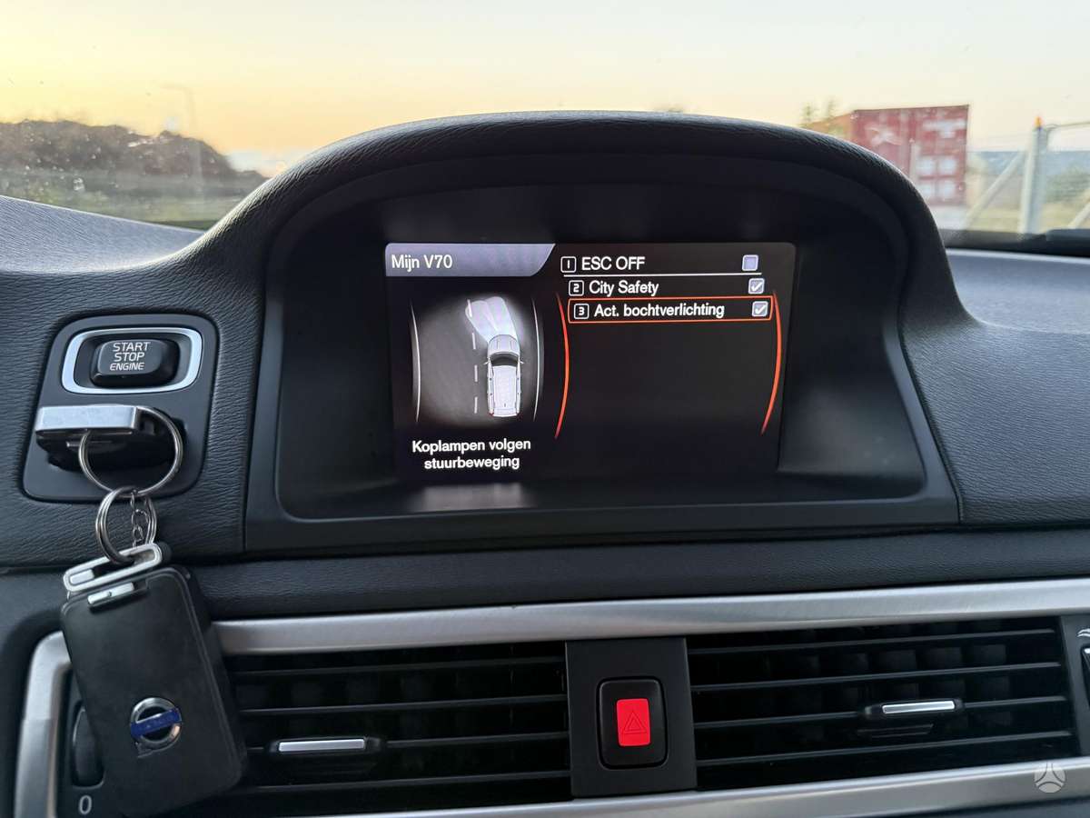 Volvo V70, 2.0 l., Универсал