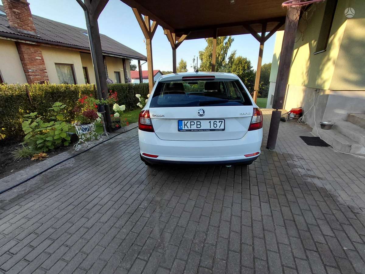 Skoda Rapid, 1.0 l., hatchback