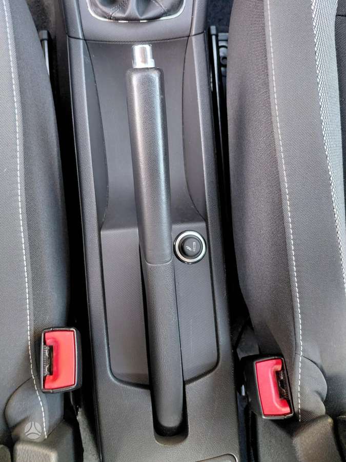 Skoda Rapid, 1.0 l., hatchback