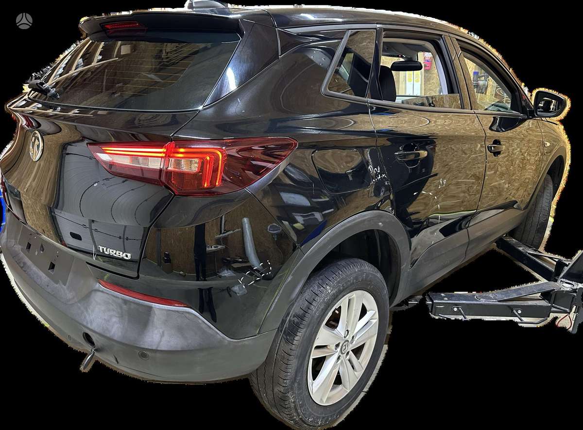 Opel Crossland X