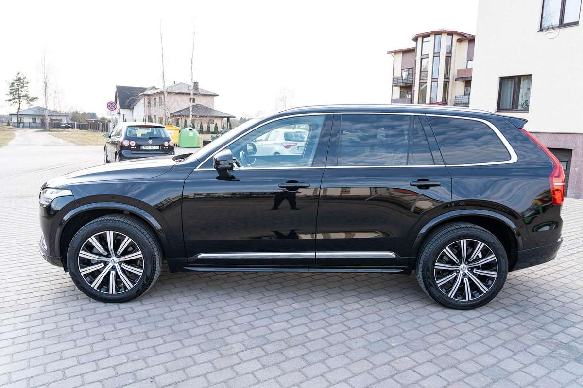 Volvo XC90 - 2