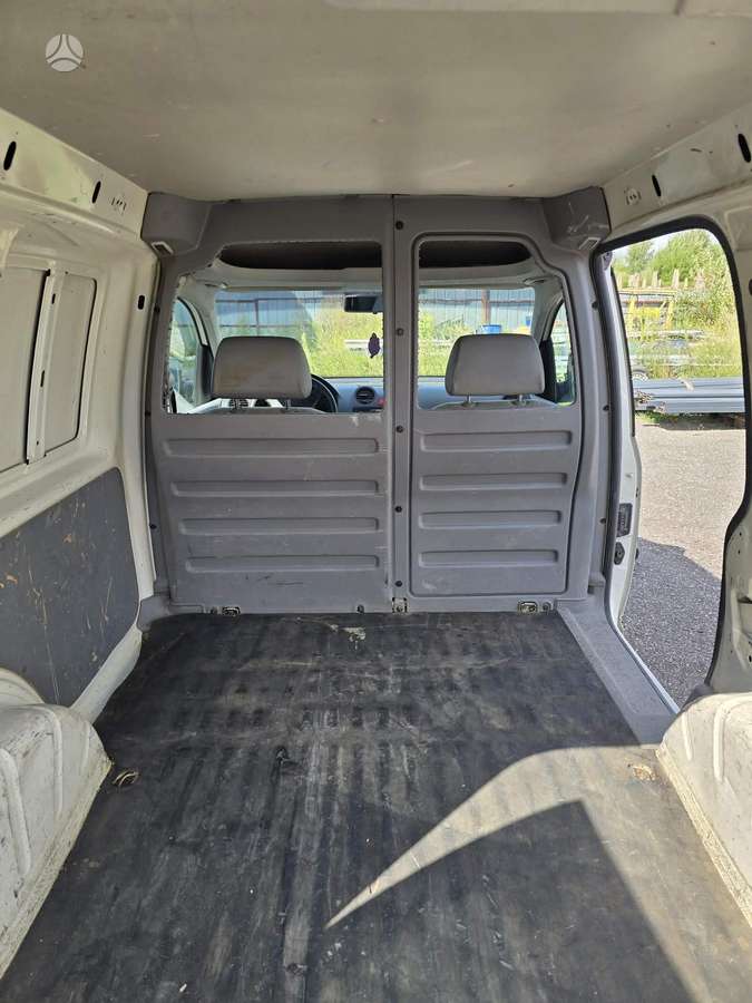 Volkswagen Caddy - 9