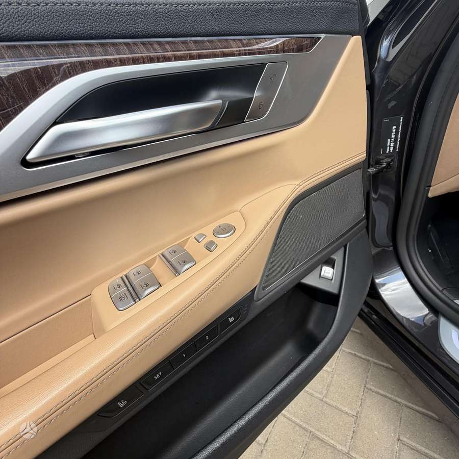 BMW 730, 3.0 l., Седан