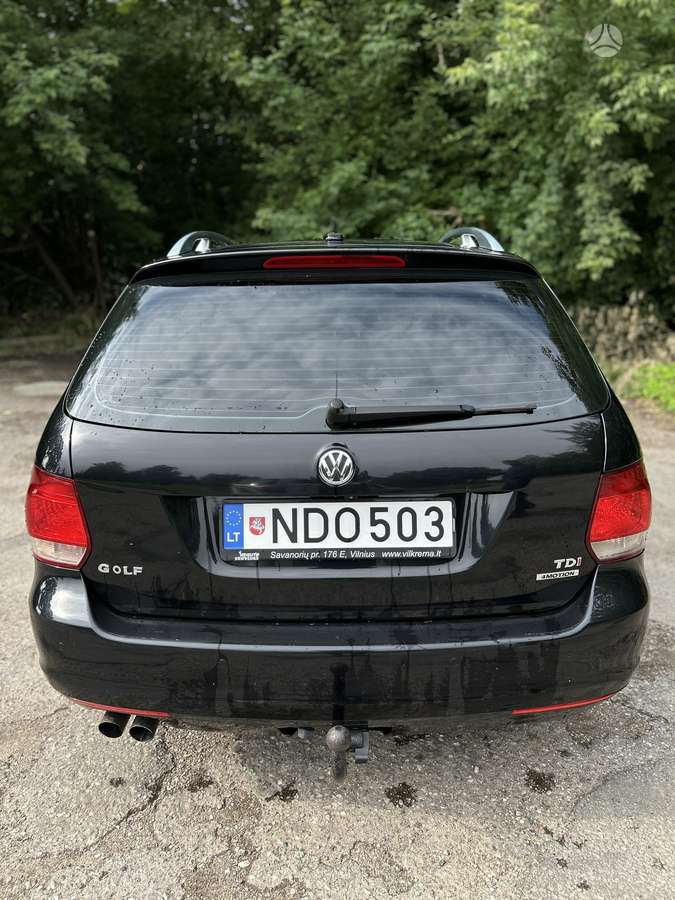 Volkswagen Golf - 10