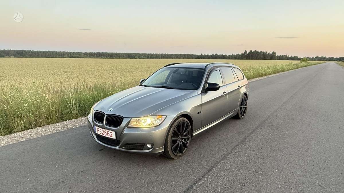 BMW 318, wagon