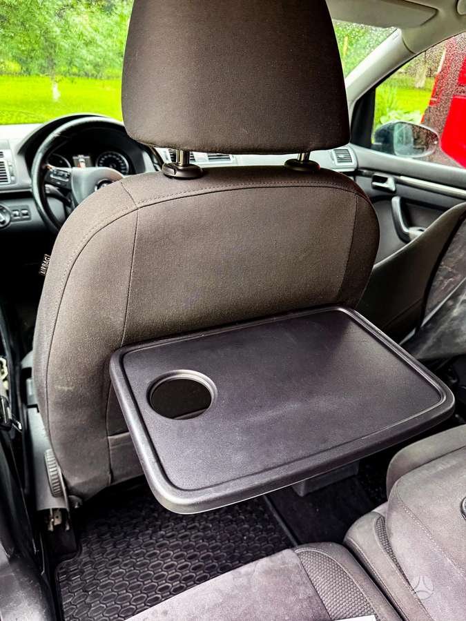 Volkswagen Touran - 7