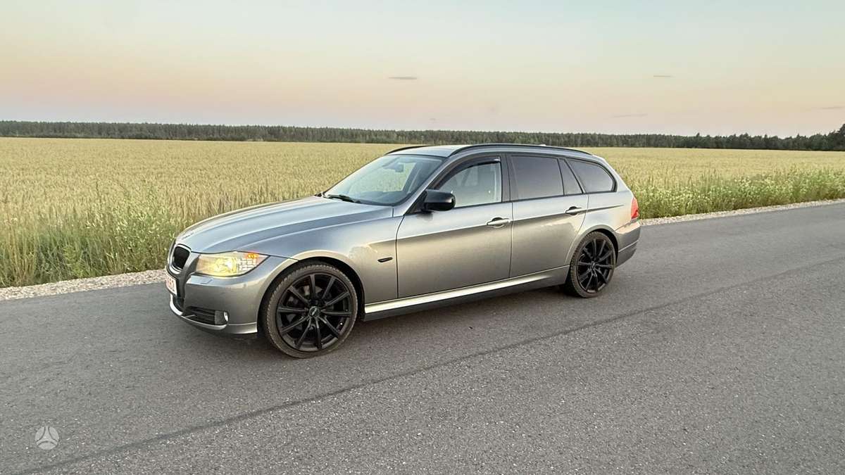 BMW 318, wagon