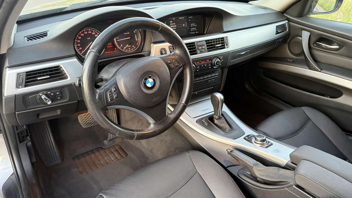 BMW 318, wagon